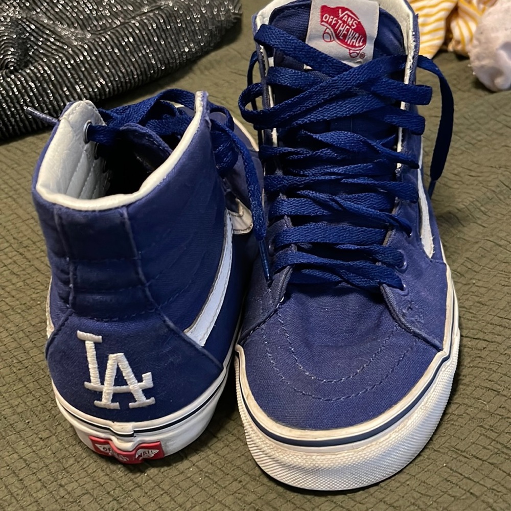 Dodgers vans